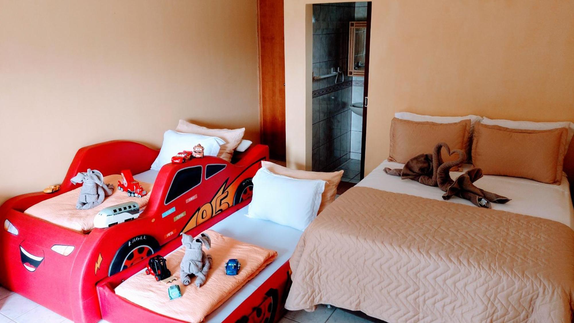 Hotel Velha Corte São José dos Pinhais Habitación foto